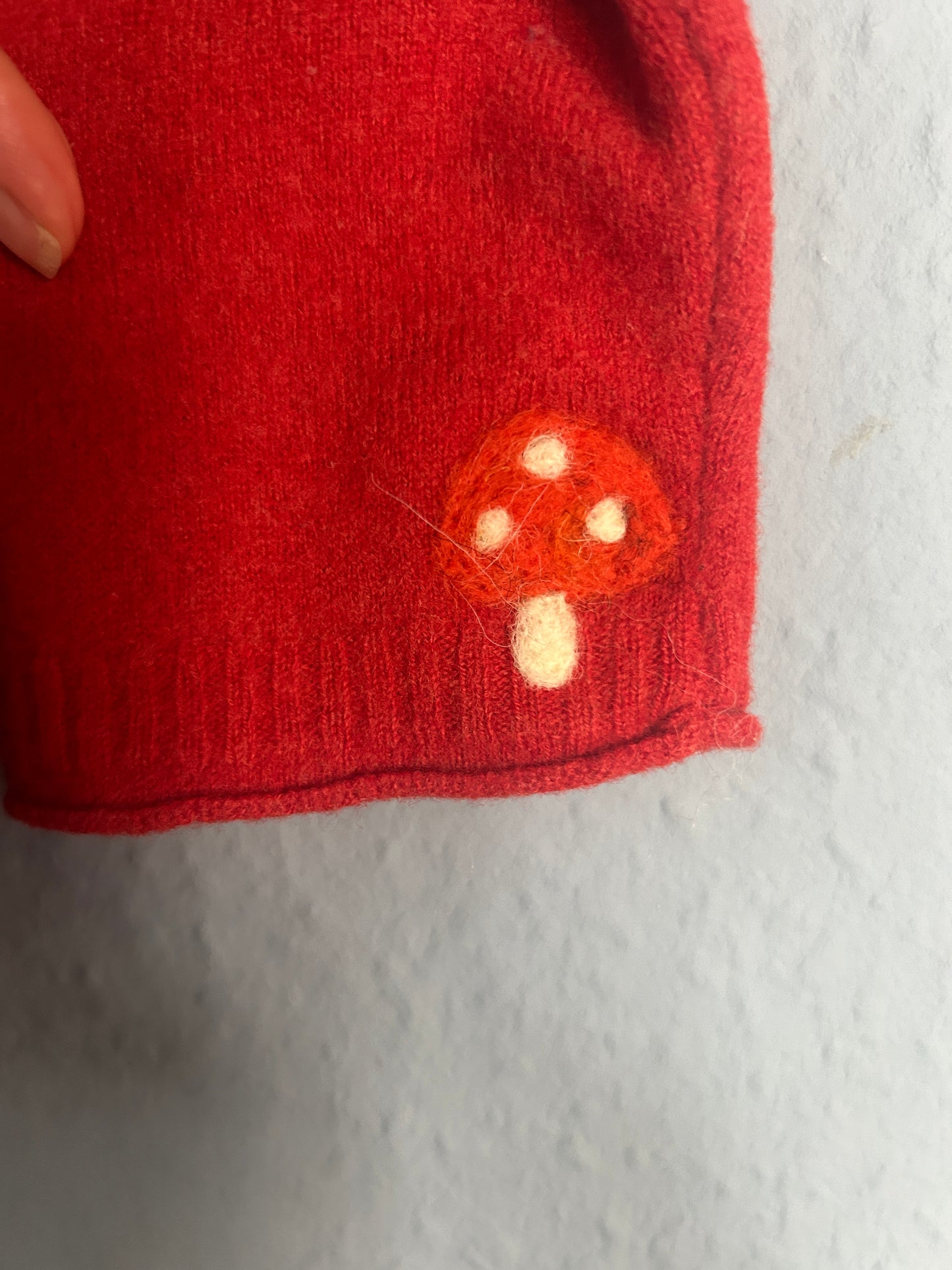 Pilz Wolle Pullover Upcycling