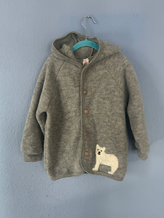 Eisbär Wolljacke Upcycling