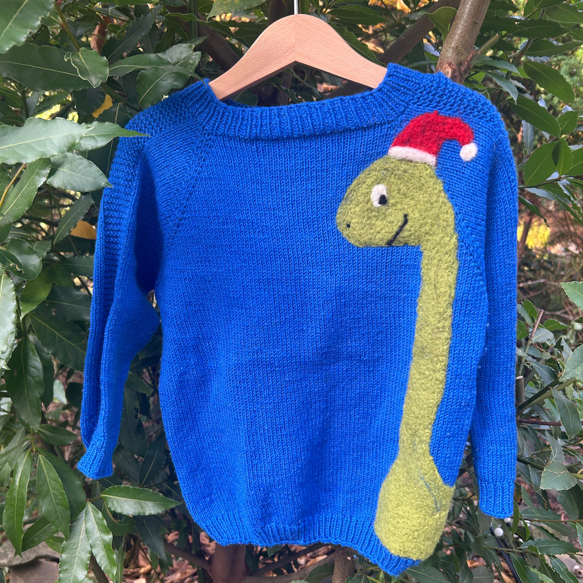 Weihnachtdino pullover  Wolle Upcycling