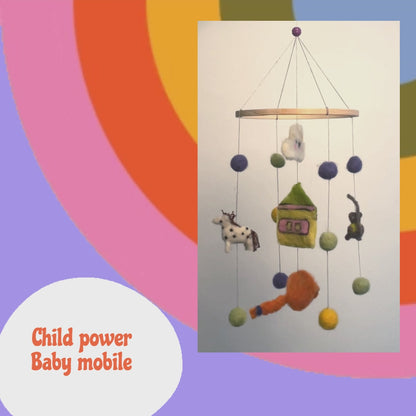 Child Power -  Mobile und Spielzeugkette Set aus Filz