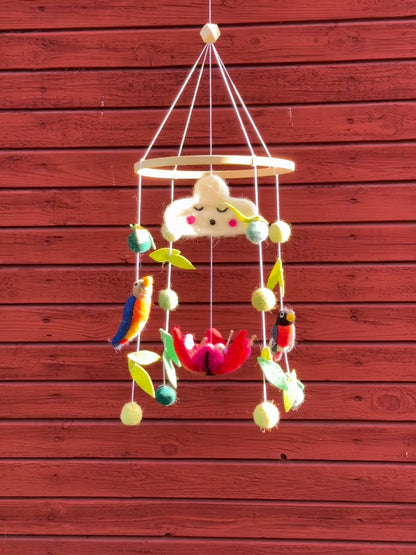 Vogelfamilie- Mobile aus Filz - Geschenk zur Geburt - Nachhaltig Geschenk- Hand made in Köln